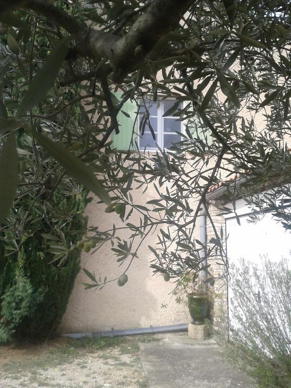 La Petite Maison De Marie Louise Lauris Quarto foto